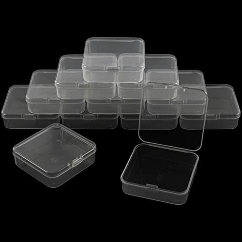 Belle Vous 12 sztuk przezroczystych plastikowych pojemników do przechowywania z pokrywkami na zawiasach - szer. 6,3 x dł. 6,3 x wys. 1,6 cm / 2,48 x 2,48 x 0,63 cala - mini pudełka na tabletki, koraliki, biżuterię i przedmioty rzemieślnicze - obrazek 5