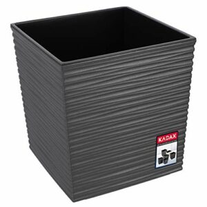 KADAX Doniczka z tworzywa sztucznego, odporna na warunki atmosferyczne, doniczka ogrodowa na balkon, taras, do wnętrz, lekka doniczka z wkładką, doniczka na rośliny, doniczka na kwiaty (wysokość: 19 cm, grafitowa)