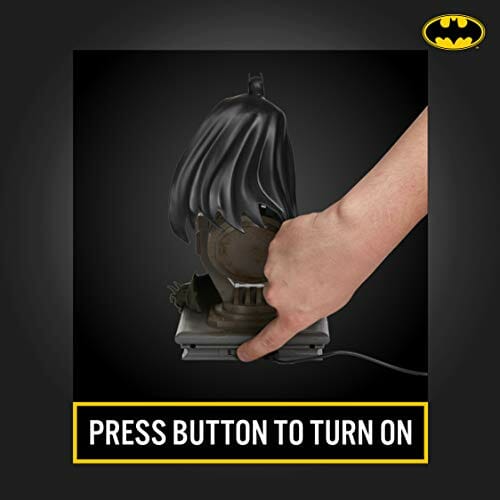 Paladone Figurka Batmana zasilana przez USB 27-calowe światło LED – oficjalnie licencjonowany towar DC Comics, wielokolorowa - obrazek 7