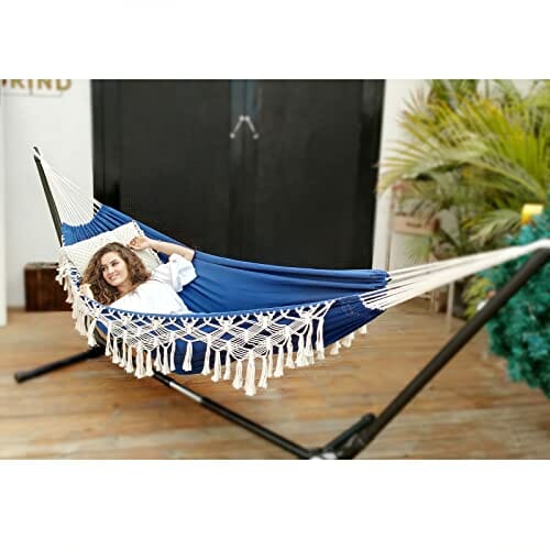 Anyoo Bawełniany hamak z frędzlami, przenośny, kompaktowy, outdoorowy hamak z wiszącymi paskami i torbą do przenoszenia, do ogrodu, na patio, ganek, obciążenie 200 kg - obrazek 5