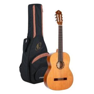 Ortega Guitars 6-strunowa seria rodzinna 3/4 rozmiar nylonowa gitara klasyczna z torbą, prawa, cedrowa góra - naturalny połysk (R122G-3/4)