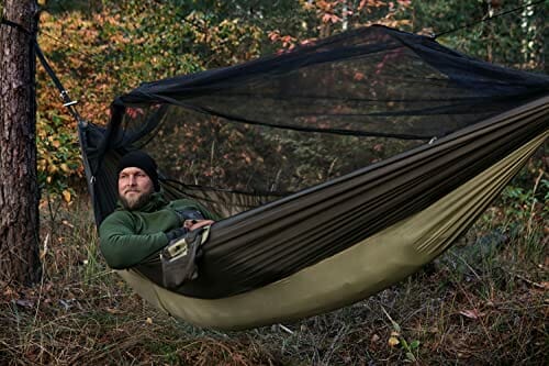 AMAZONAS Ultra-Light hamak przeciw komarom Traveller Thermo XXL 780 g 305 x 160 cm wymiary opakowania 31 x 11 cm do 200 kg w kolorze zielonym - obrazek 4