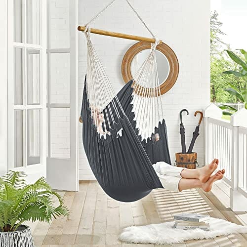 SONGMICS Fotel wiszący, huśtawka wisząca, krzesło wiszące z 2 poduszkami, metalowy łańcuszek, obciążenie do 150 kg, do użytku wewnątrz i na zewnątrz, do salonu, sypialni, ciemnoszary GDC187G02 - obrazek 8