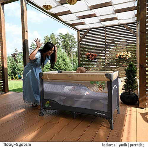 Moby-System Łóżeczko Turystyczne z Przewijakiem, Daszkiem i Moskitierą - obrazek 8