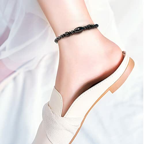Emibele Magnetisches Fußkettchen für Damen, 2 Stück Hämatit Perlen Magnettherapie Fußkette mit Elastischem Seil, Anti-Schwellung & Gewichtsverlust & Angstabbau Schmuck für Frauen, Schwarz - obrazek 4