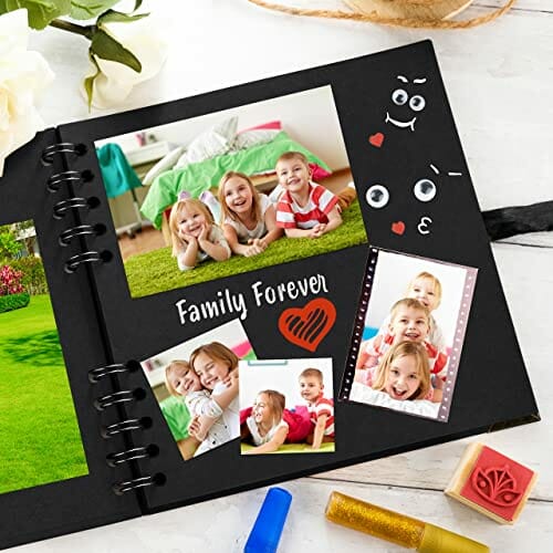 Bstorify - Kwadratowe albumy fotograficzne, 36 stron (18 x 18 cm), czarne, grube 250 g/m², książka z papieru typu kraft, zamknięcie na wstążkę - obrazek 4