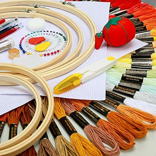 Zestaw do haftowania MOOING 205 sztuk - zestaw startowy z instrukcją, 100 kolorowych nici, 5 drewnianych ramek do haftowania - obrazek 3