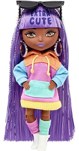 Barbie Extra Mała lalka #7 (14 cm) z kolorową bluzową sukienką z kaptu - obrazek 2