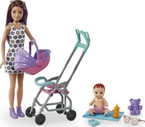 Barbie Skipper Klub Opiekunek Spacerówka zestaw do zabawy z lalką opie
