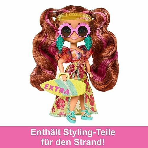 BARBIE Extra Minis - Reisepuppe mit tropischem Badeanzug, Sarong und Accessoires wie Surfbrett-Tasche, Muschel-Sonnenbrille und Palmenblätterohrringen, für Kinder ab 6 Jahren, HPB18 - obrazek 6