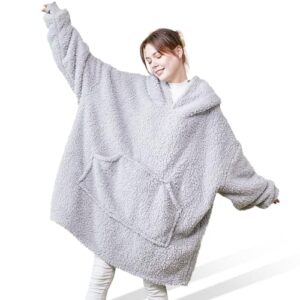 Mia&Coco - Oversized Hoodie Blanket 90x85cm Fleece Grau - Eine Größe für alle, Hochwertige Stoffe und ultimativer Komfort, Innovatives Design, praktischer Nutzen, Warme Geschenke, schöne Momente, Pflegeleicht, maschinenwaschbar - Bluzo-koce