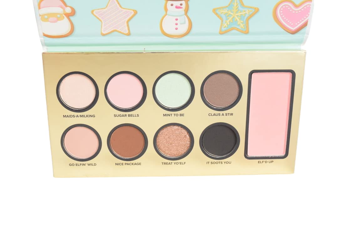 Zestaw do makijażu Too Faced Christmas Bake Shoppe - Paletki o tematyce świątecznych ciasteczek dla oczu i twarzy, które pachną równie dobrze, jak wyglądają - obrazek 5